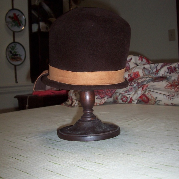 Vintage Forenzi Italian Felt Cloche Hat